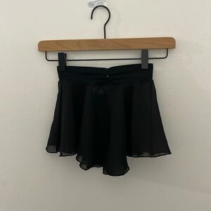 Capezio Black Sheet Dance Skirt Girls Size I (6/6x)